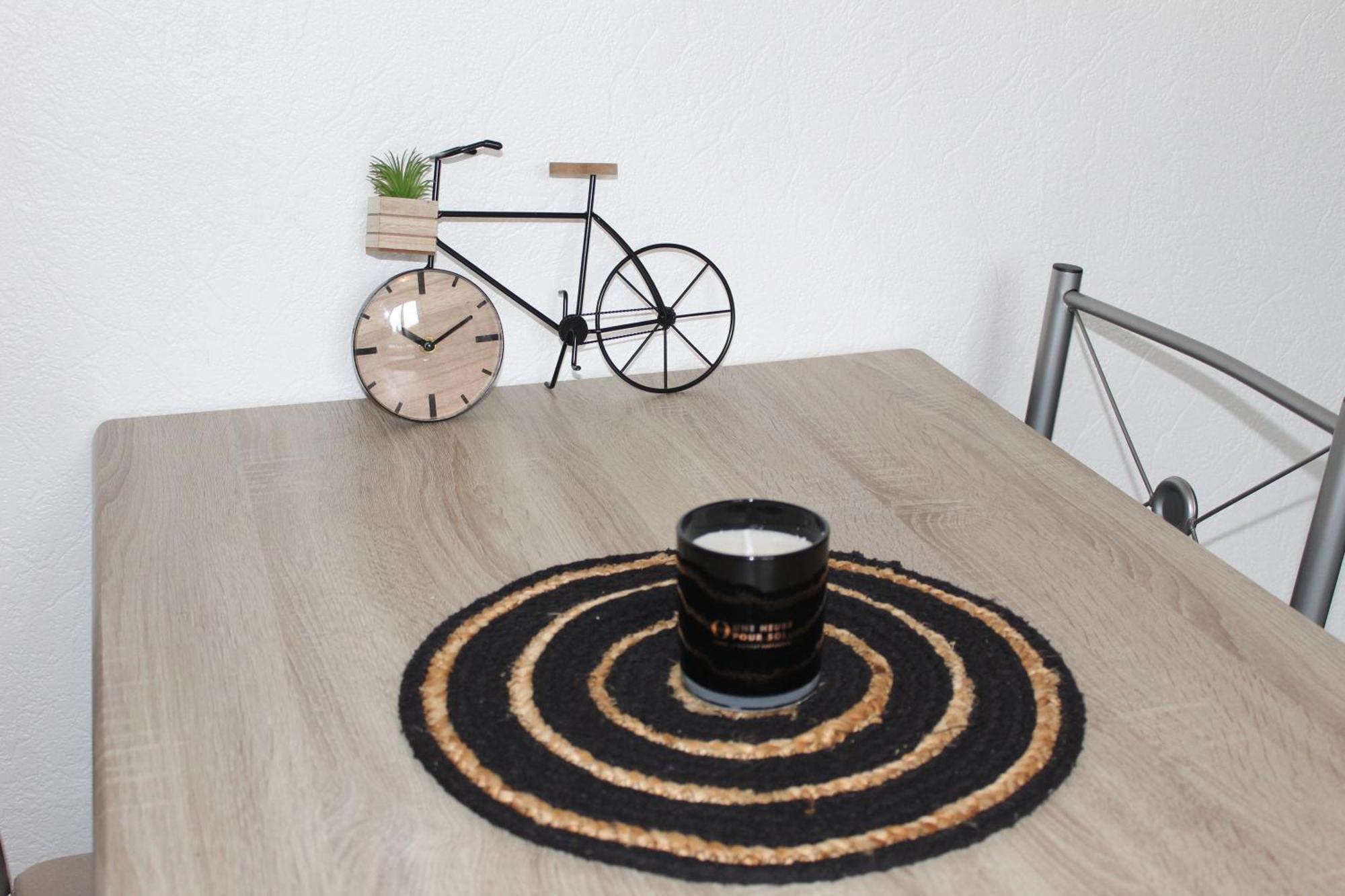 Logement Calme + Stationnement Troyes Buitenkant foto